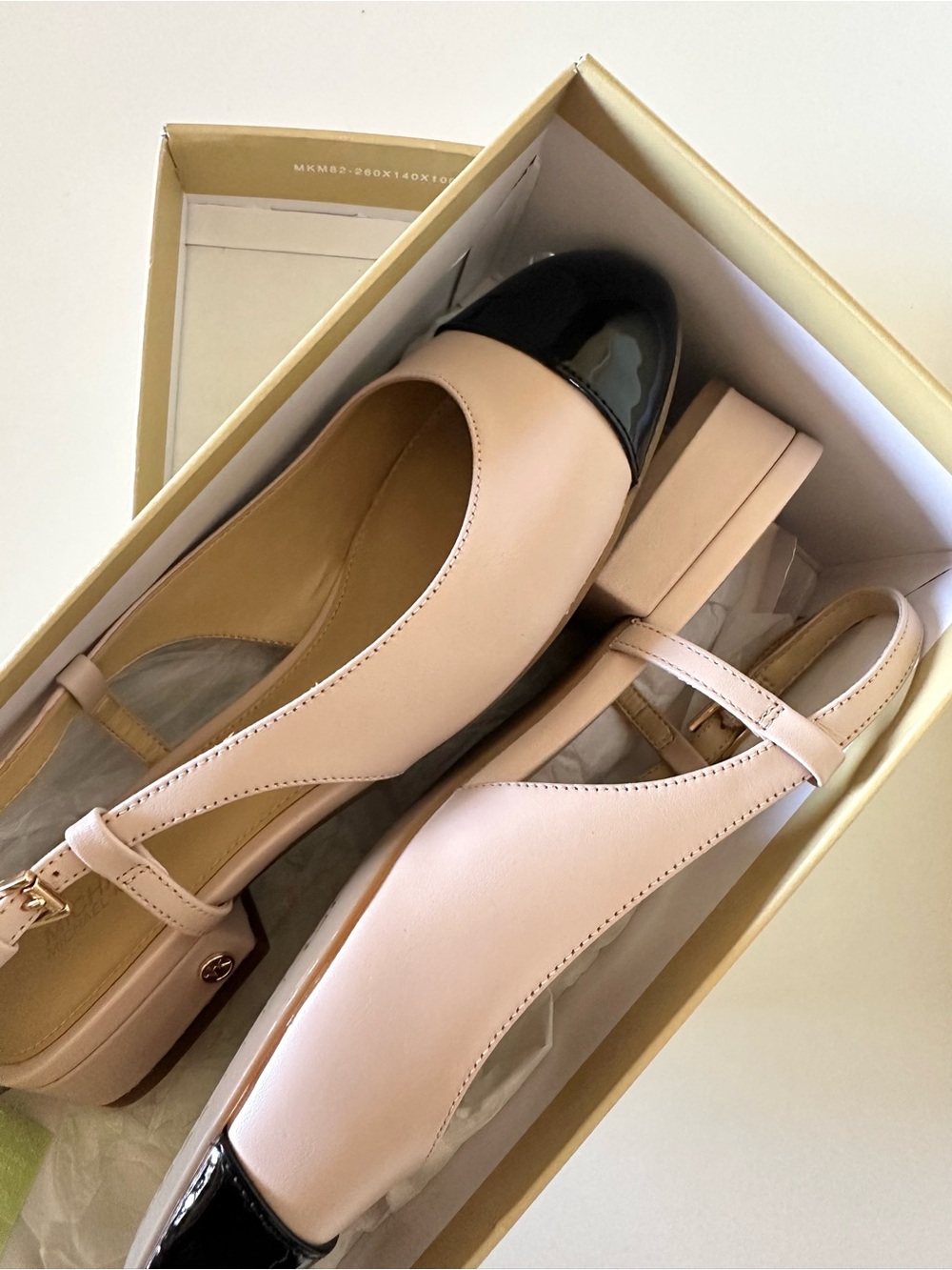 MICHAEL Michael Kors Nude Pink Slingback Flats with Black Patent Cap Toe 6M